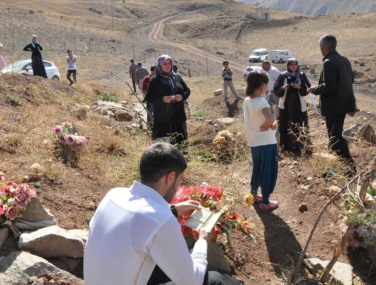 Geçitli\'deki Patlamada Hayatını Kaybedenler Anıldı