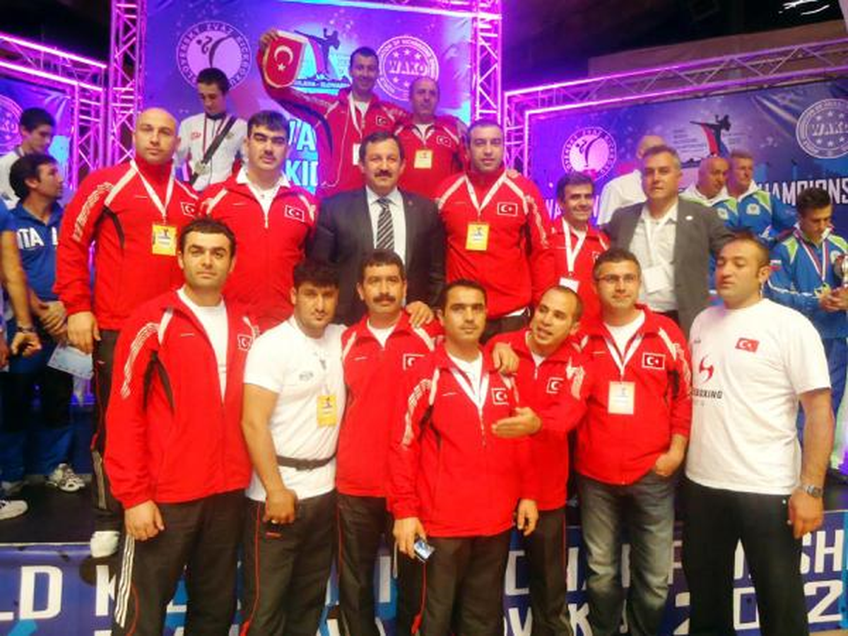 Genç Milli Kick Boksçular Destan Yazdı