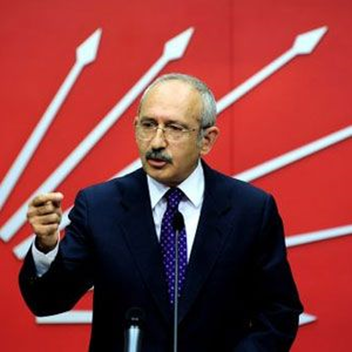 Kılıçdaroğlu Menderes\'in Mezarını Ziyaret Edecek