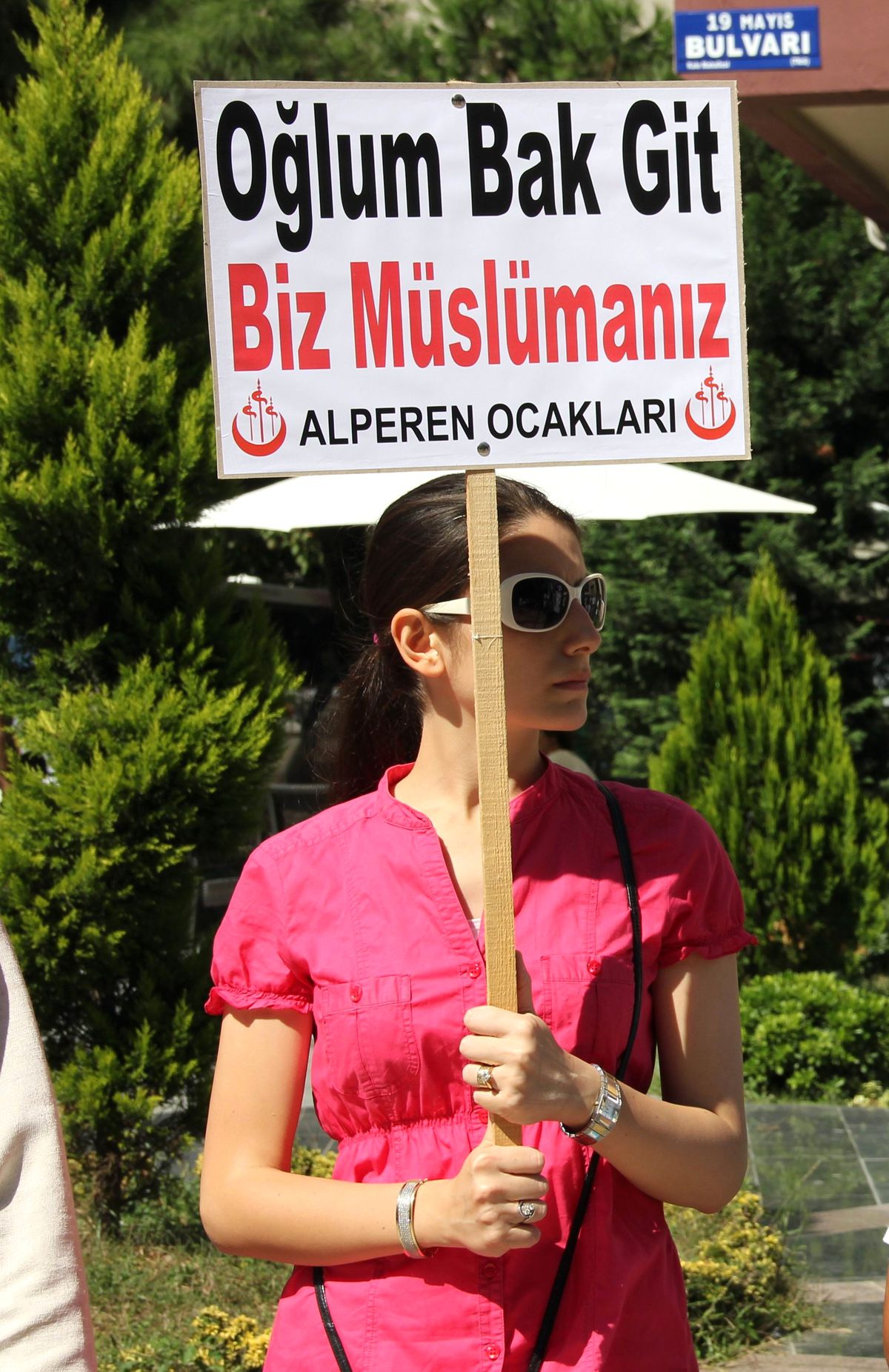 'Müslümanların Masumiyeti' Filmine Tepki Eylemi