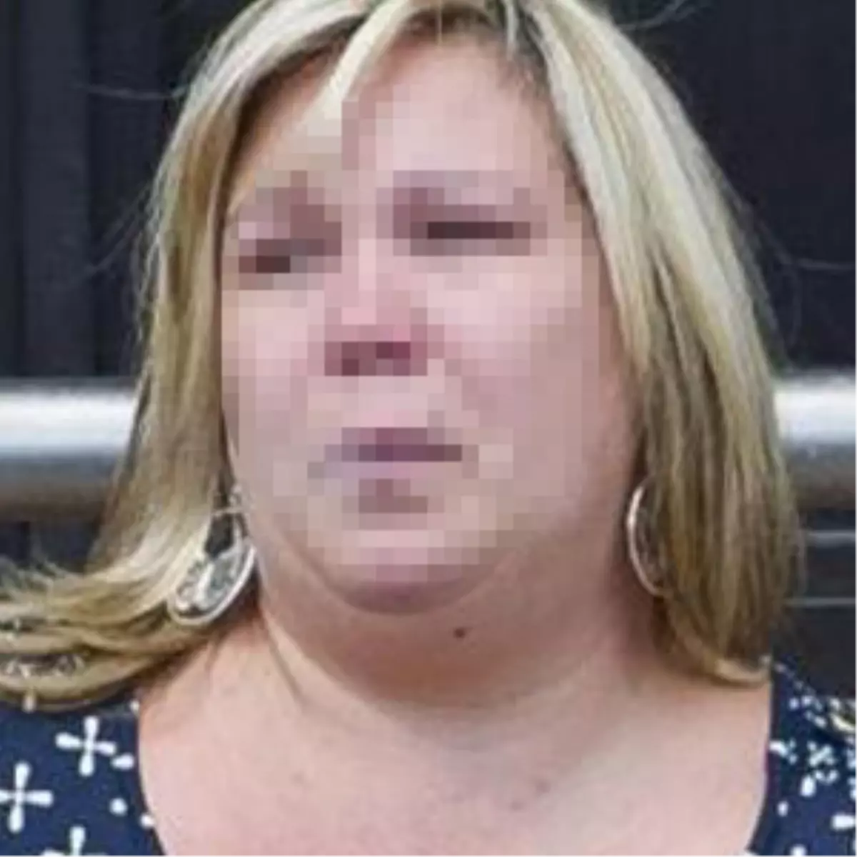 Oğlunun Gözü Önünde 2 Çocukla Yattı