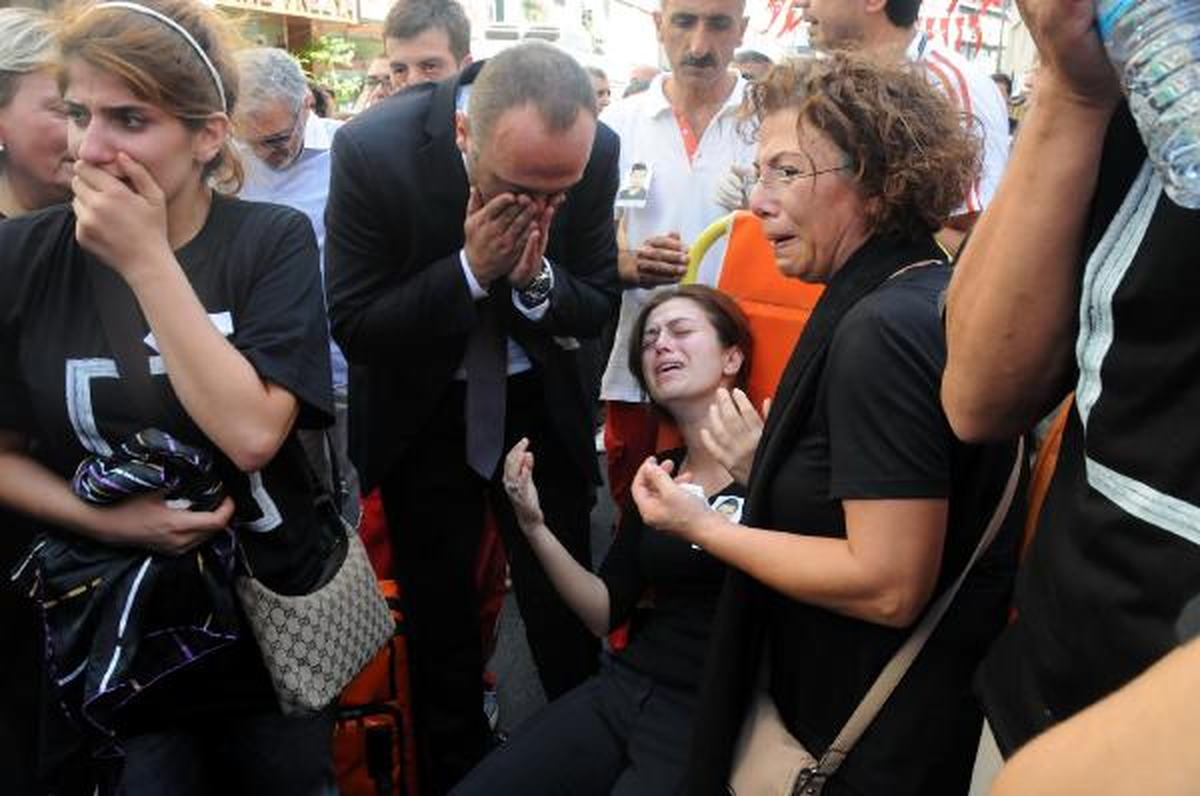 Şehit Annesinin Feryadı Yürek Burktu