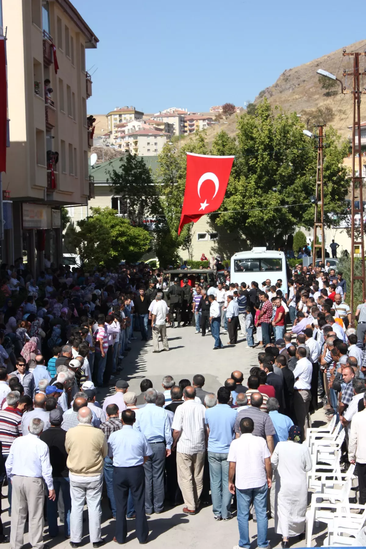 Şehit Astsubay Kıdemli Çavuş Düğer Son Kez Baba Ocağına Getirildi
