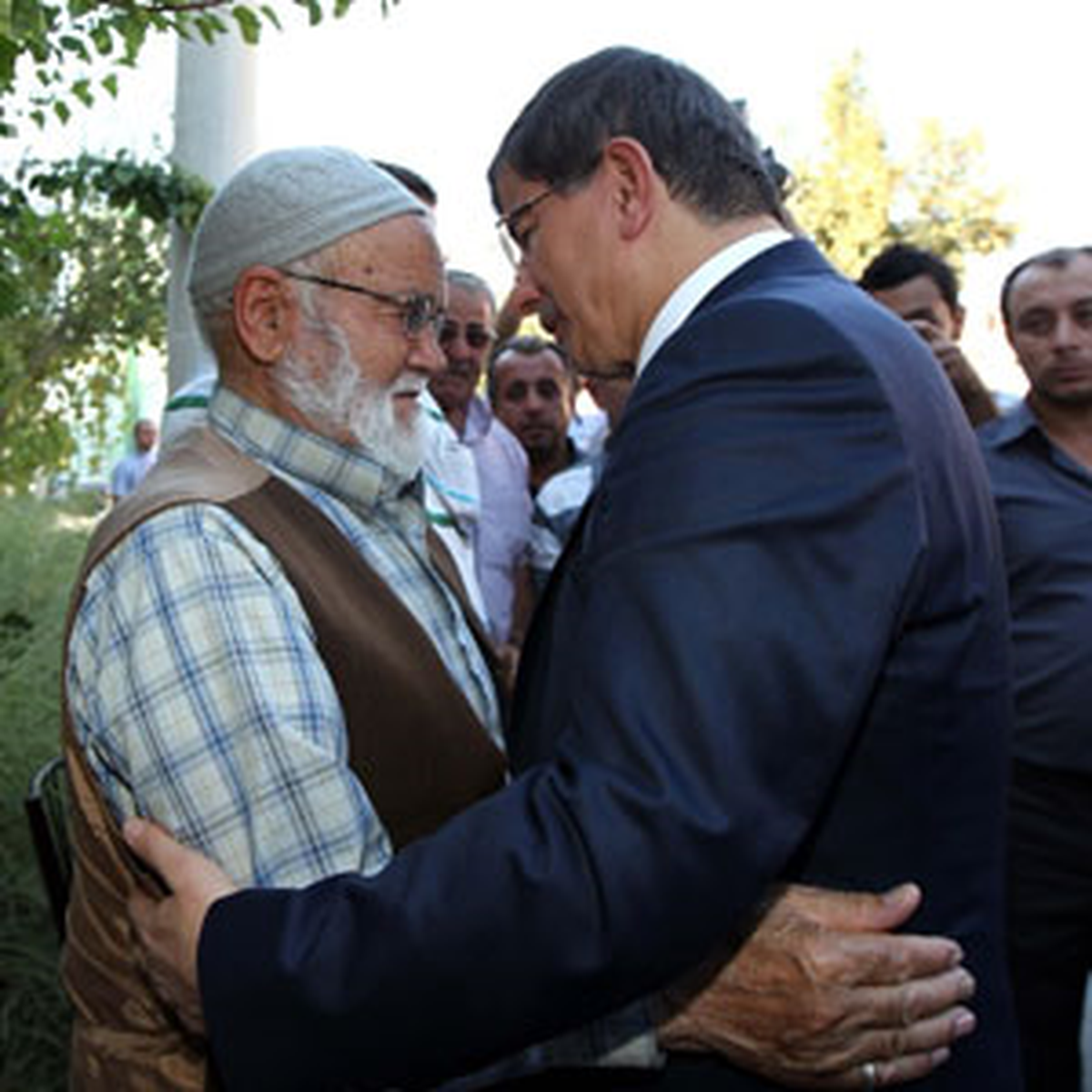 Şehit Dayısından, Davutoğlu\'na Sitem