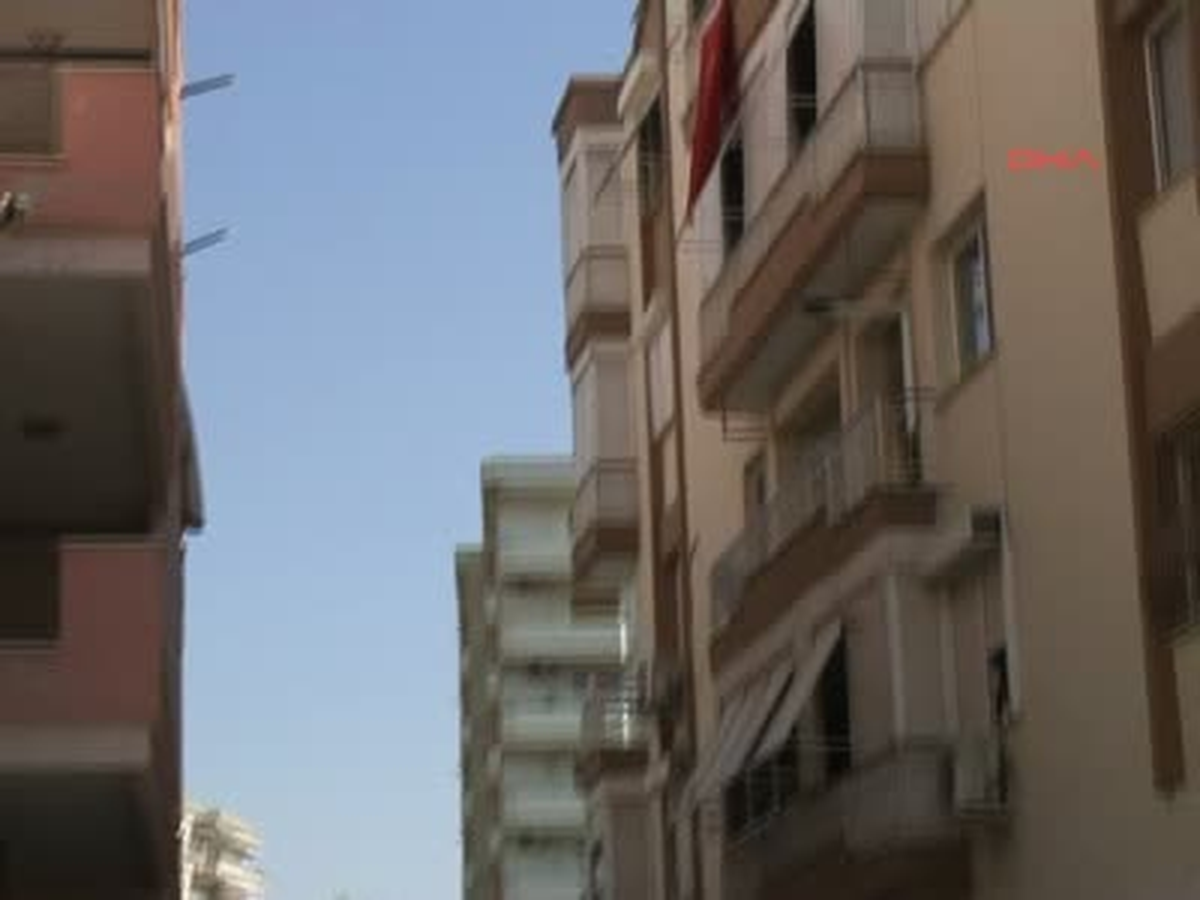 Şehit Polislerden Biri İzmirli