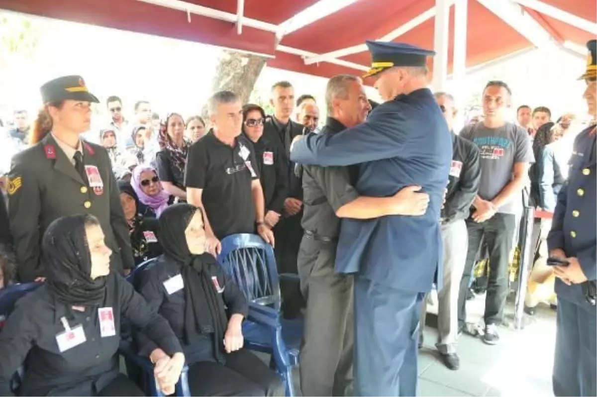 Şehitlerimizi Uğurluyoruz