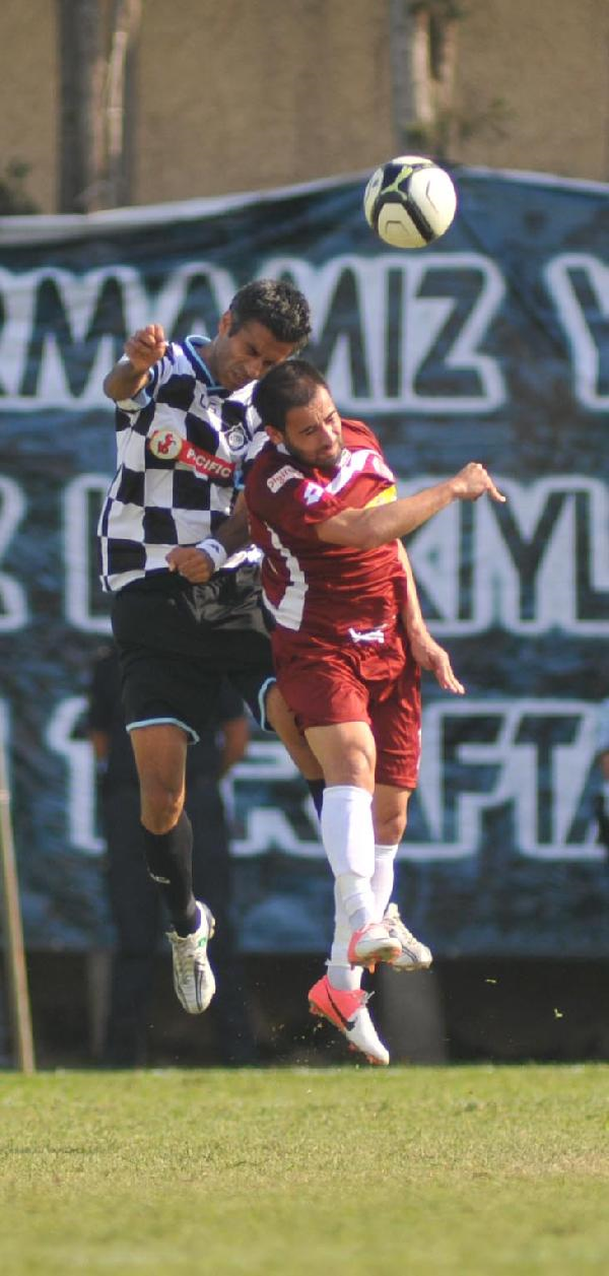 Yeniden Altay- İnegölspor Maçı Fotoğrafları