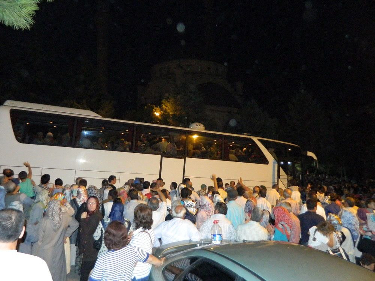 Acıpayam\'dan İlk Hacı Kafilesi Uğurlandı