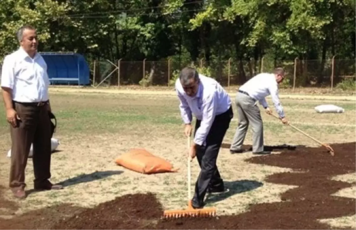 Amele Kaymakam ve Memurları