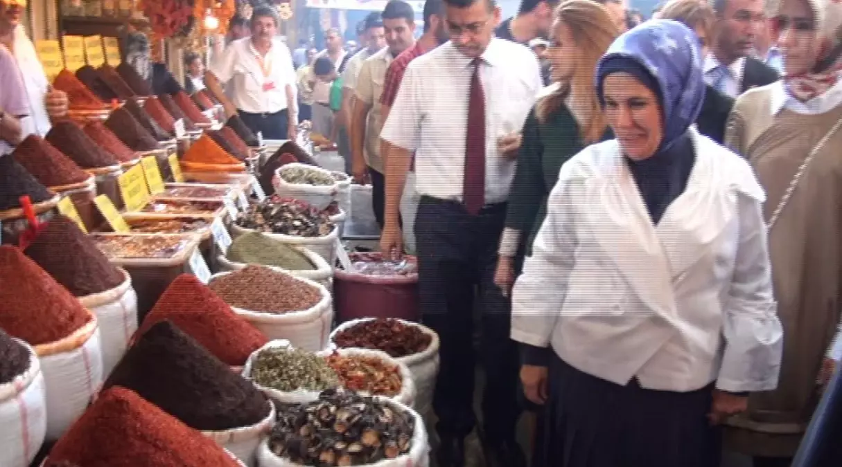 Başbakan Erdoğan\'ın Eşi Emine Erdoğan, Şanlıurfa\'da