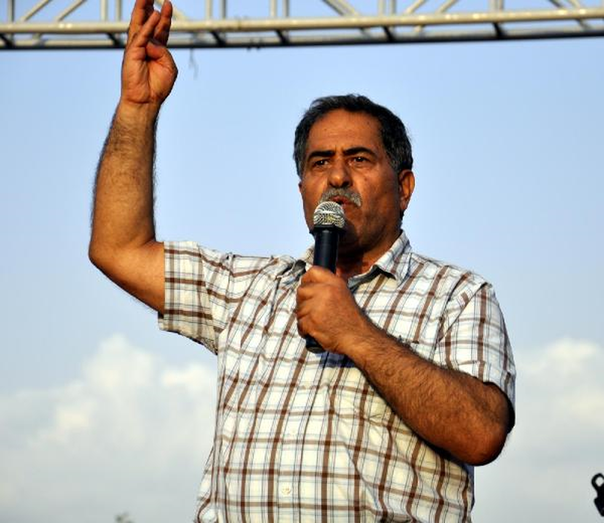 BDP\'de Sürpriz İstifa