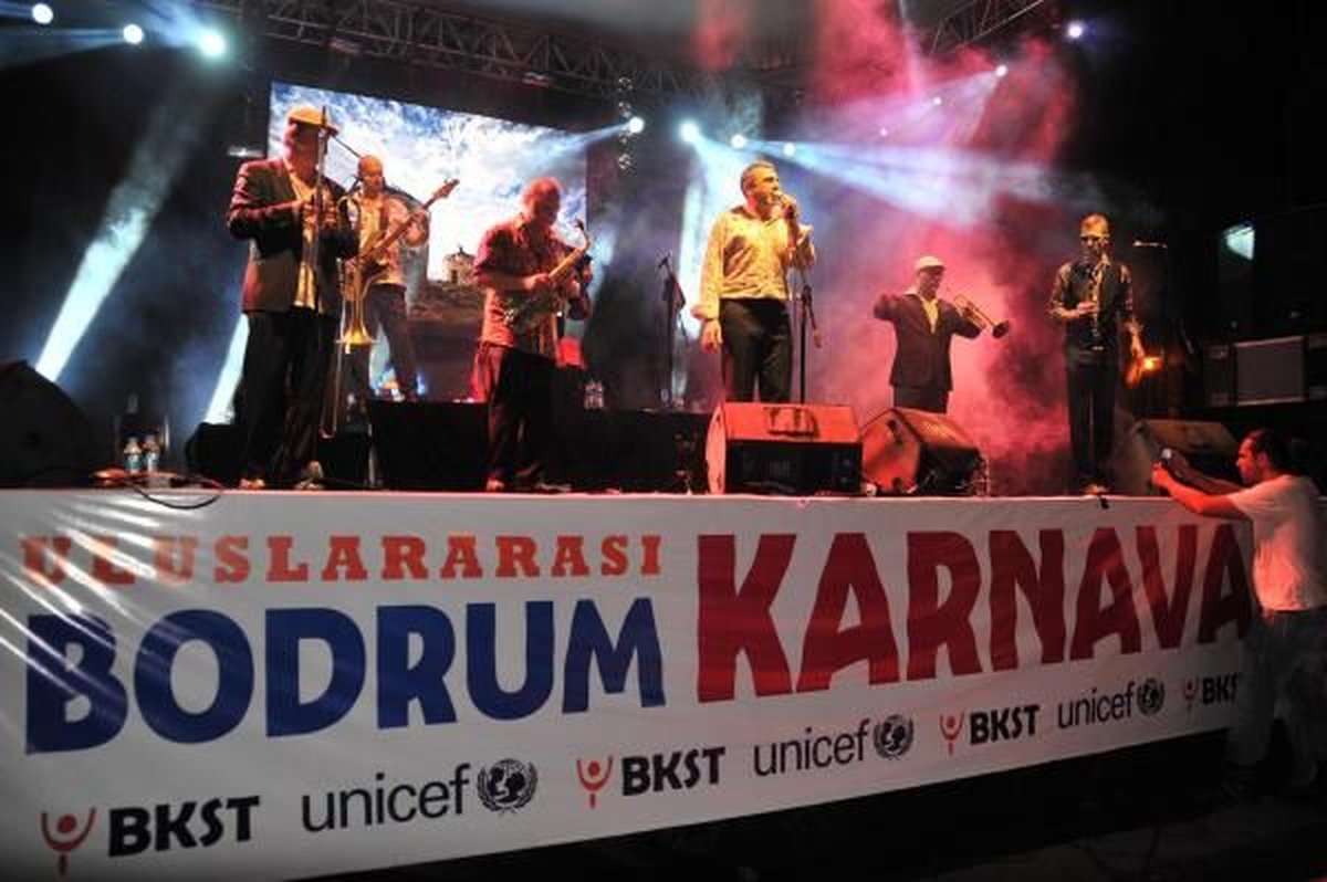 Bodrum Karnavalda Buruk Son Karnavalda Buruk Son