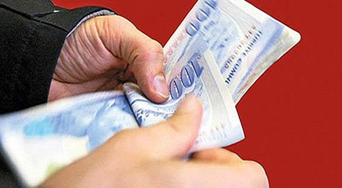Büyükşehir Belediyesi İşçi İkramiyelerini Yatırdı