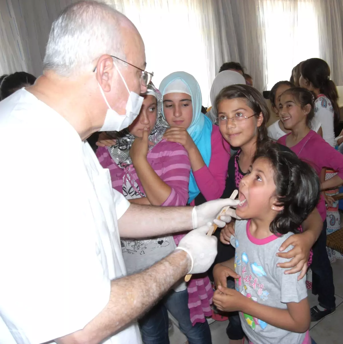 Çocuğunuz Okula Başlarken Diş Kontrolünden de Geçsin