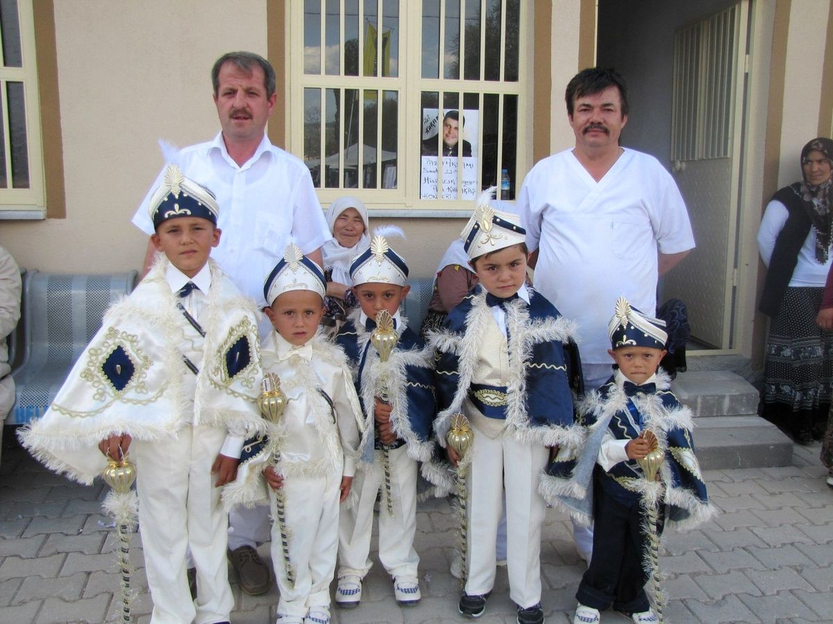 Hisarcık Belediyesi\'nden Sünnet Şöleni