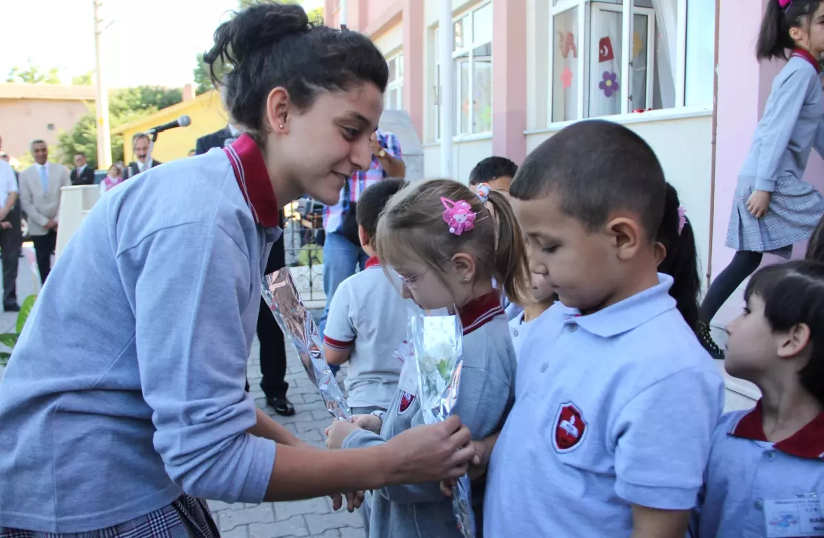 Karabük\'te 40 Bin Öğrenci Ders Başı Yaptı