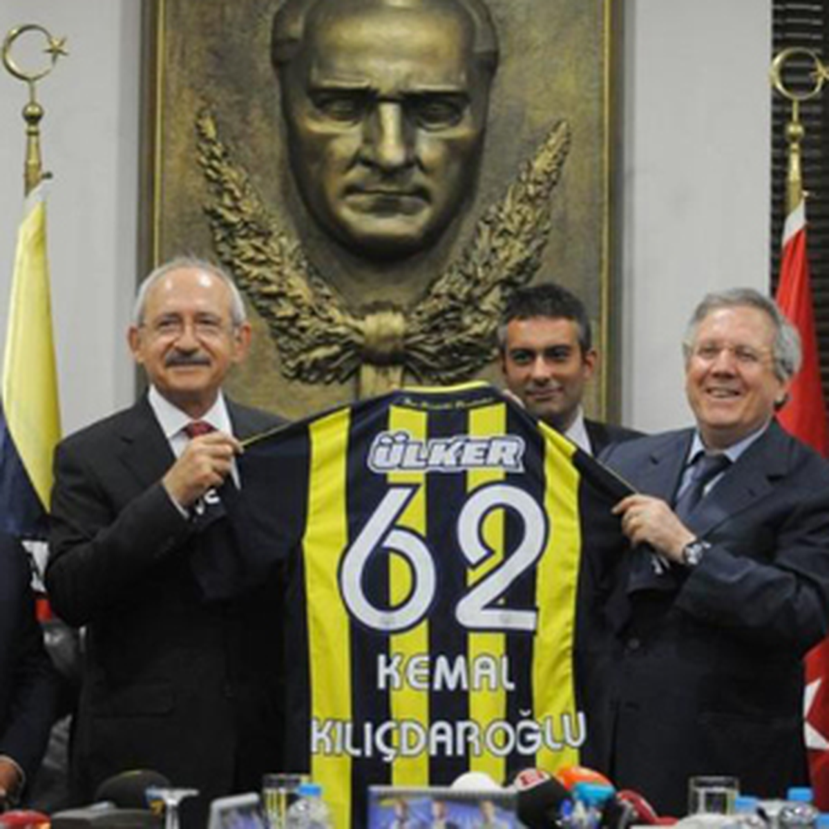 Kılıçdaroğlu\'ndan Yıldırım\'a Ziyaret
