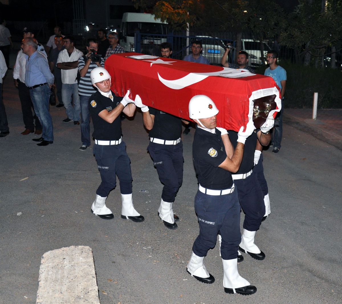 Mayınlı Saldırının Şehitleri Uğurlandı