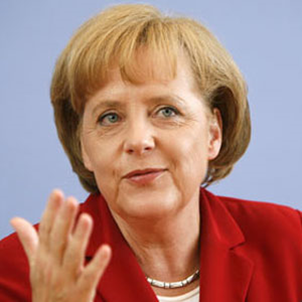 Merkel\'den Türkiye Övgüsü
