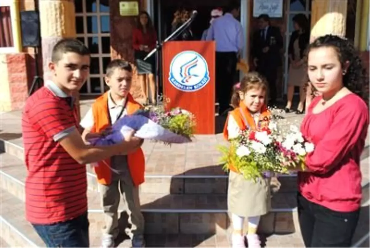 Özel Kardelen Koleji 2012-2013 Yılına Yoğun İlgi ile Merhaba Dedi