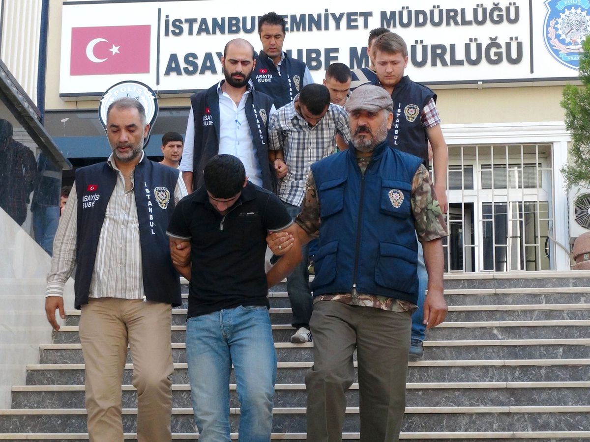 Sakarya\'da Çete Operasyonu