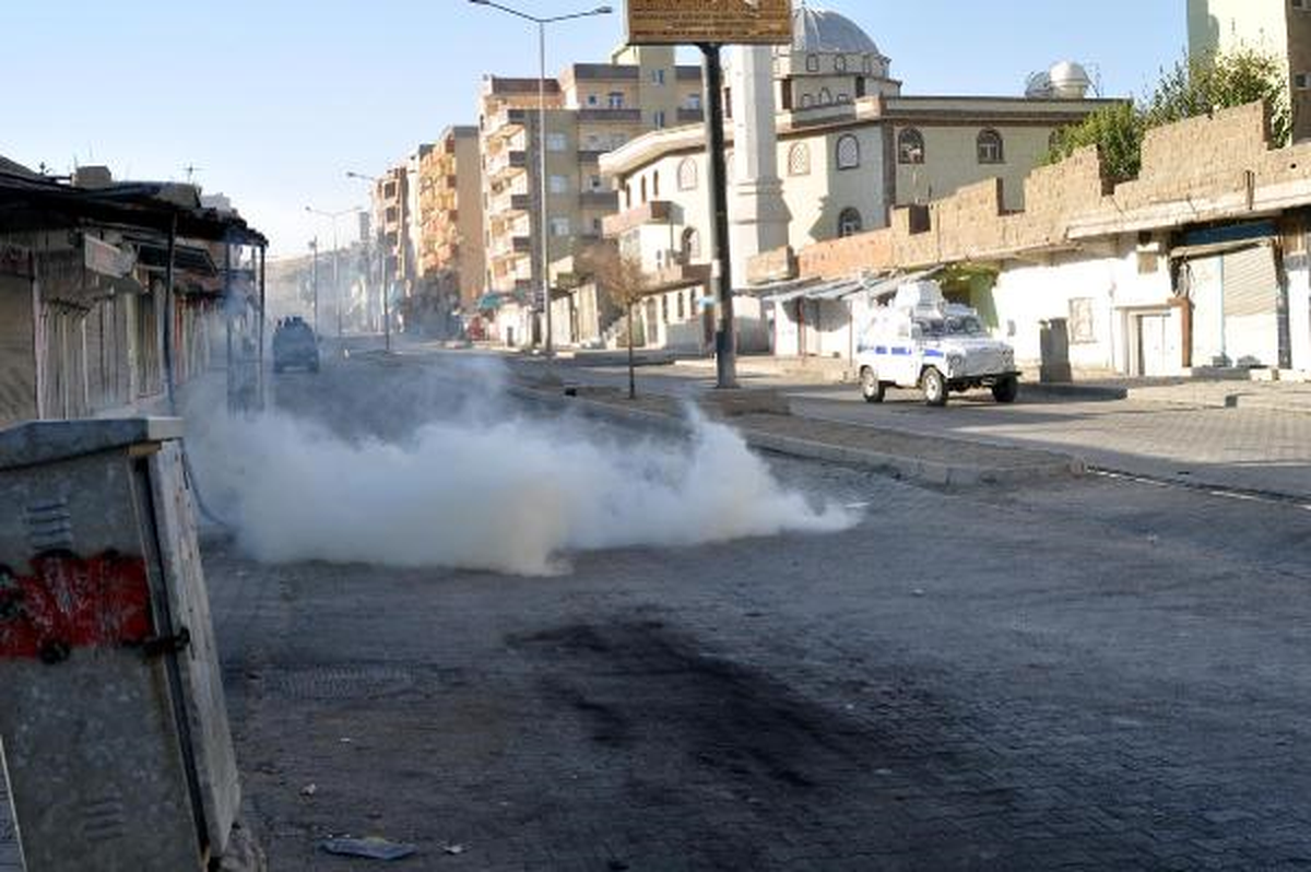Şırnak ve Silopi\'de Ana Dilde Eğitim Gerginliği (2)