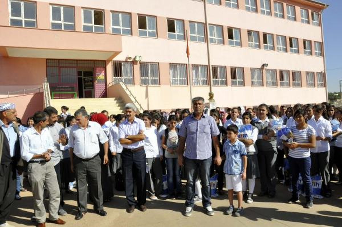 Siverekli Velilerden Yetersiz Öğretmen Tepkisi