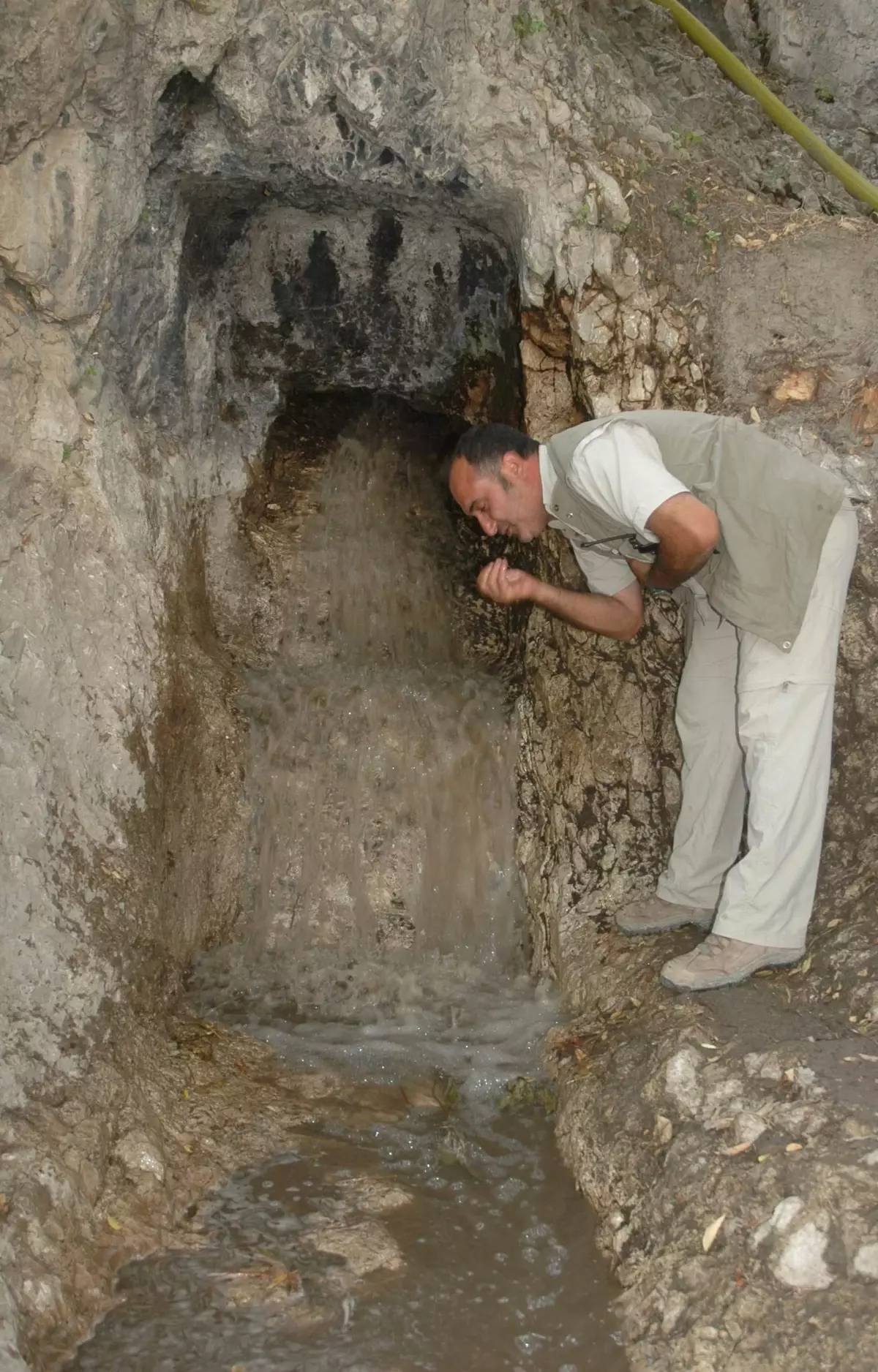 Urartulara Ait 2800 Yıllık Çeşme Ortaya Çıkarıldı