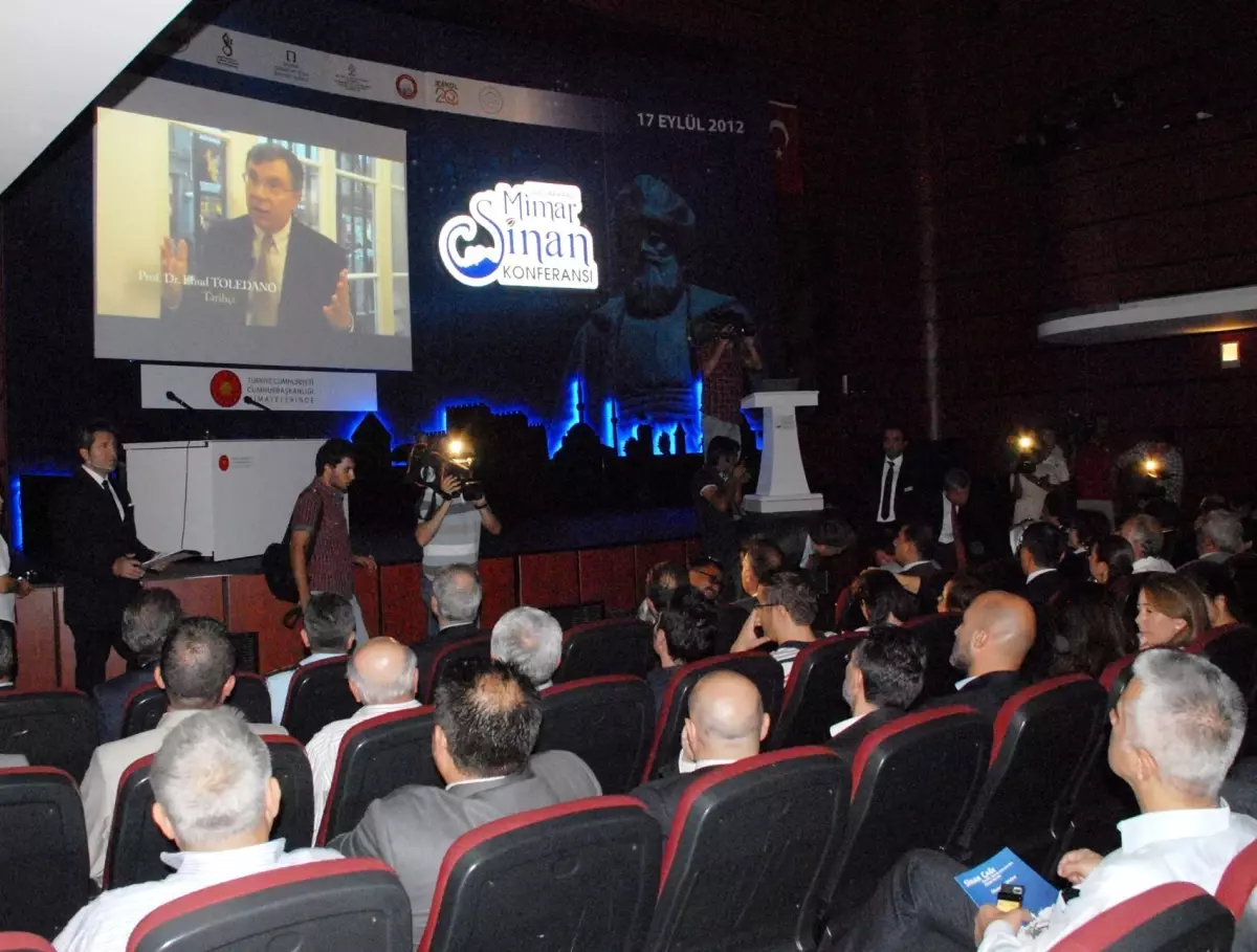 Usta Mimar İçin Uluslararası Konferans