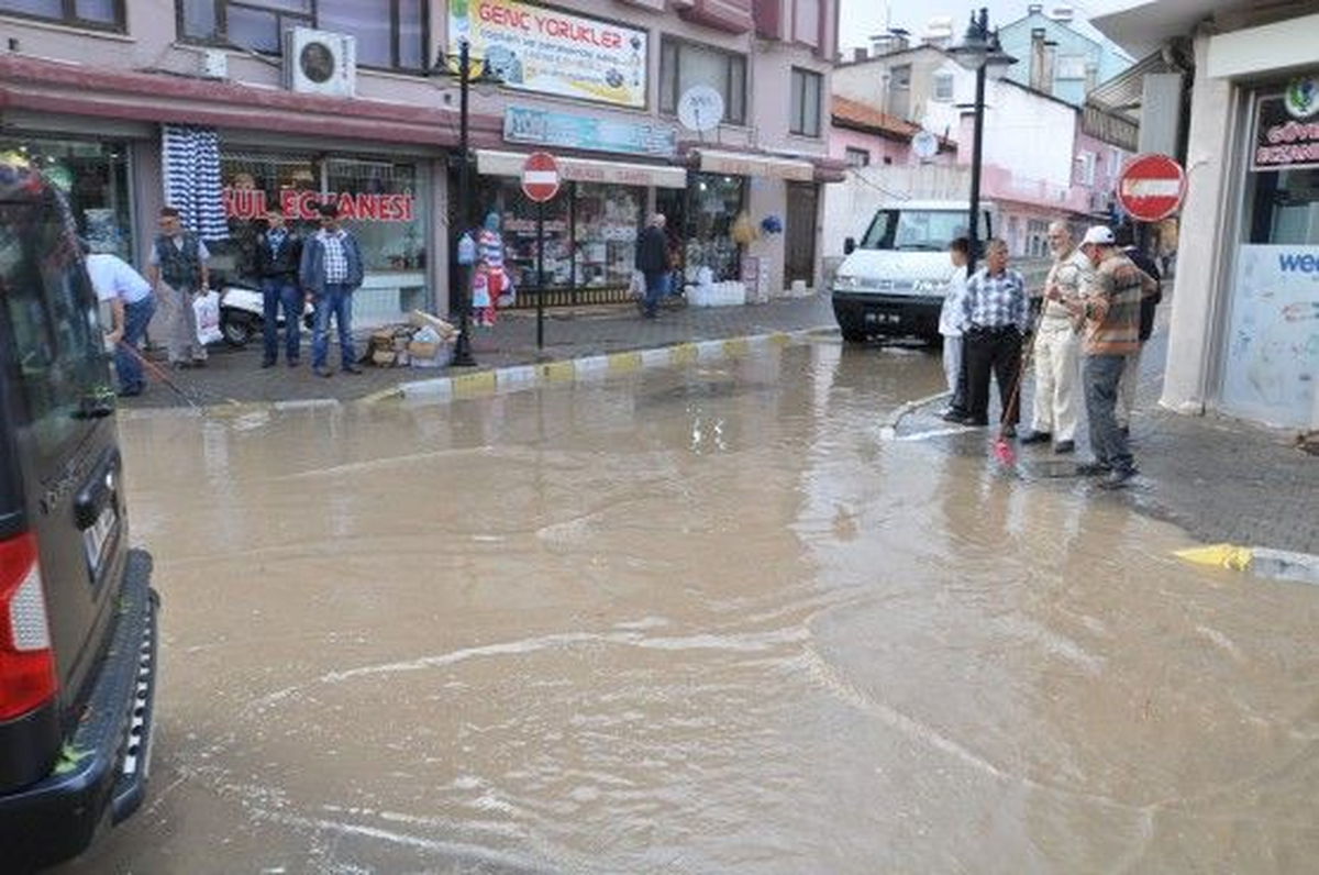 Balıkesir\'de Sağanak