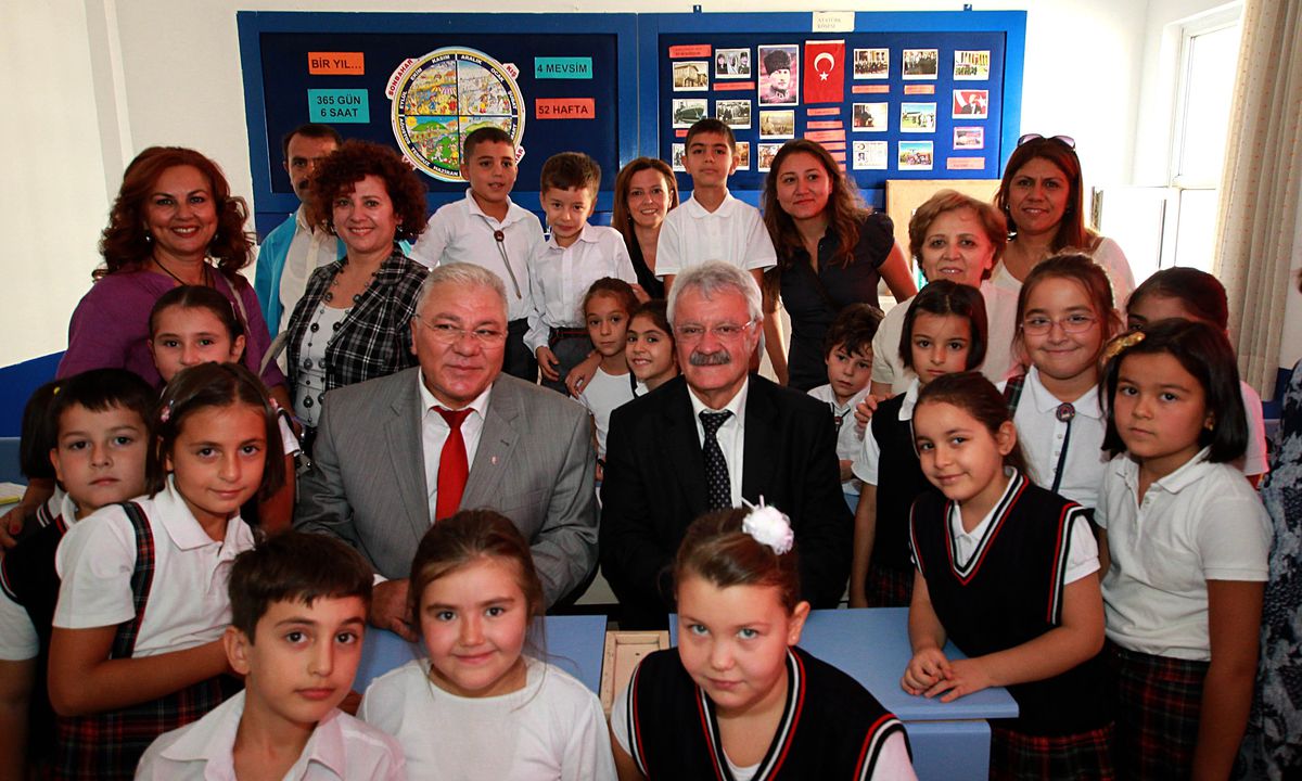 Başkan Tanık Okulları Ziyaret Etti