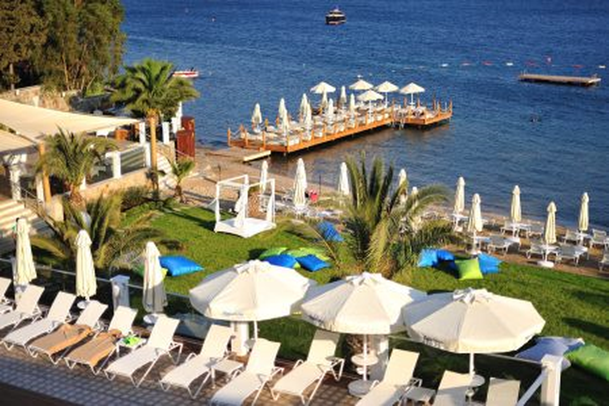 Bayramda \'Sarı Yaz\'ın Tadı Bodrum\'da
