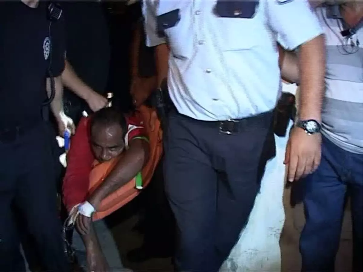 Cezaevinden Kaçtı, Biri Polis İki Kişiyi Yaraladı