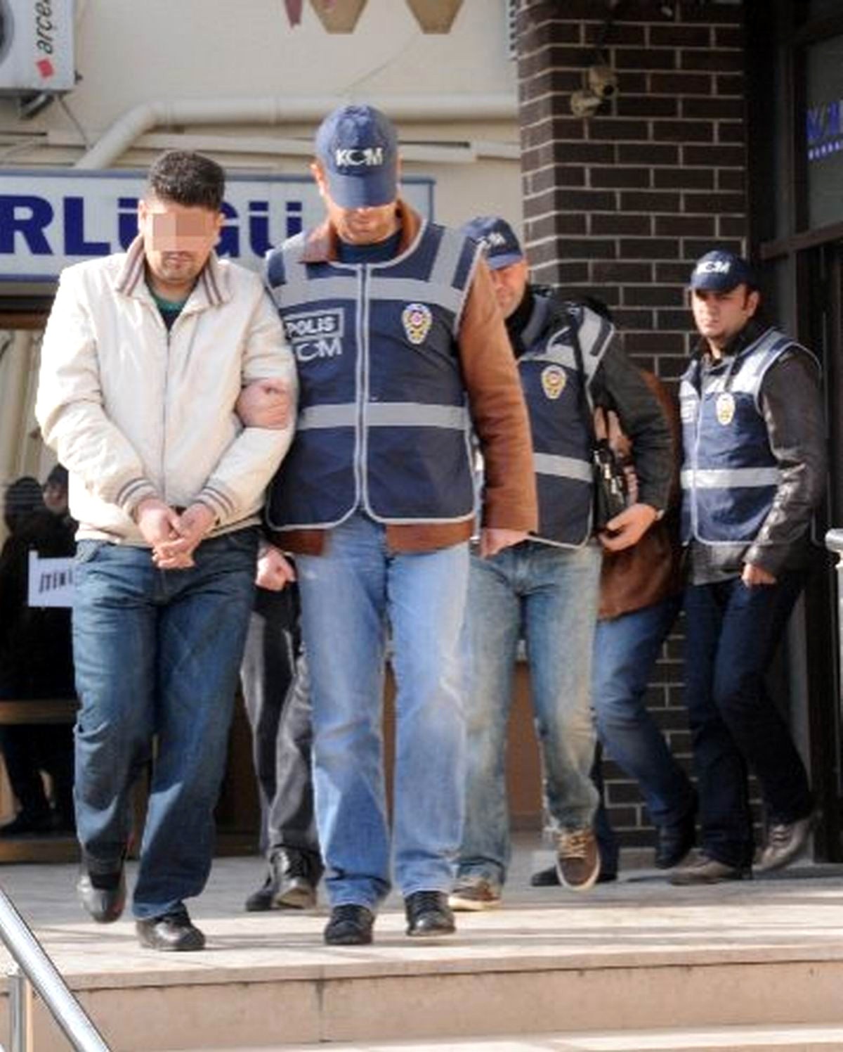 Emniyet 6 Günde 41 Kişiyi Adalete Teslim Etti