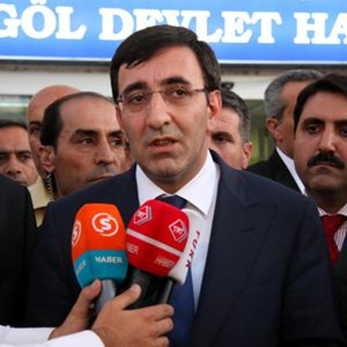 Kalkınma Bakanı Yılmaz, Bingöl\'deki Şehit Asker Sayısını 10 Olarak Açıkladı