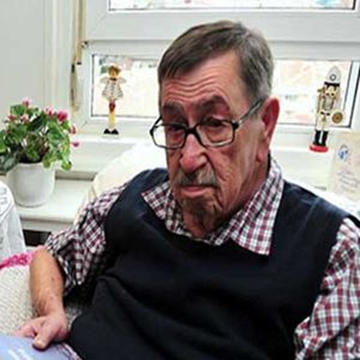 Prof. Dr. Kurthan Fişek\'in Hayatını Kaybetmesi