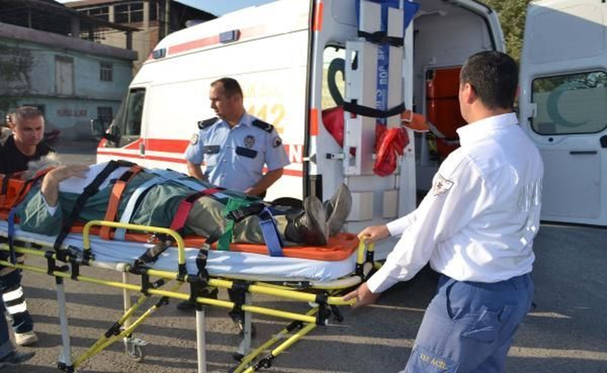 Salihli\'de Trafik Kazası: 1 Yaralı