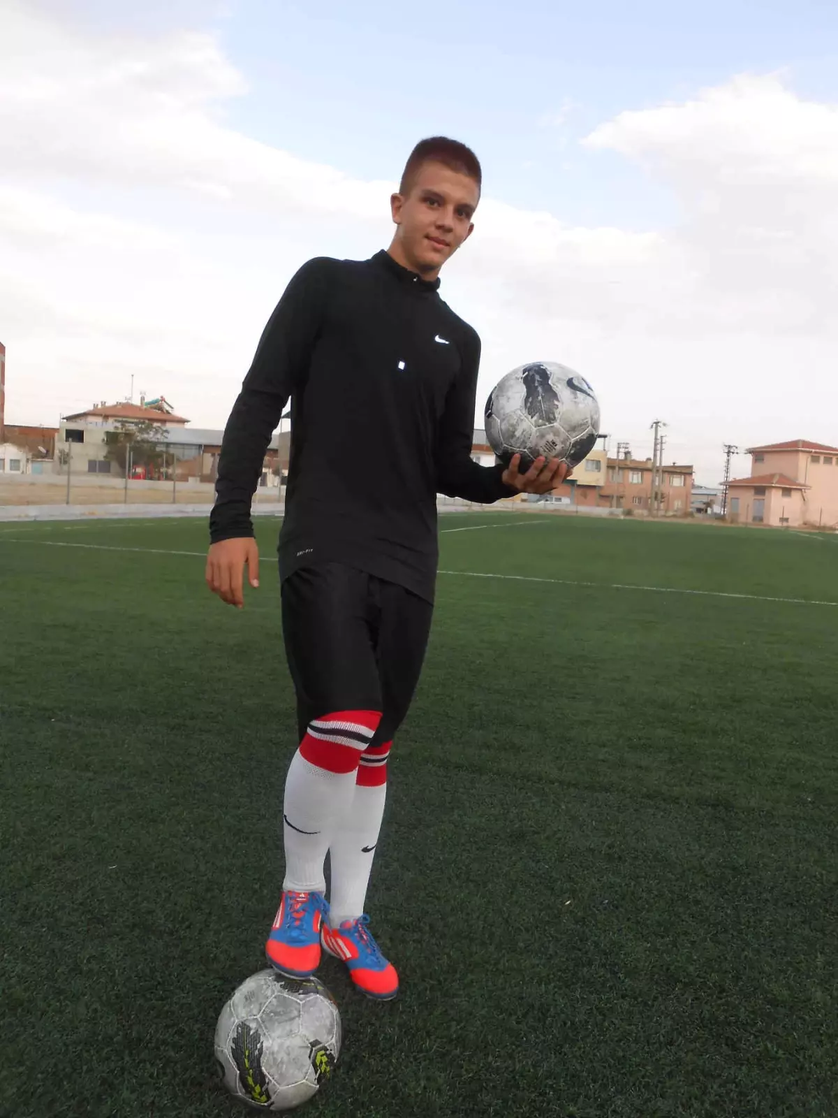 Süper Lig Ekibi Akhisar Belediyespor'da İkinci Sökeli