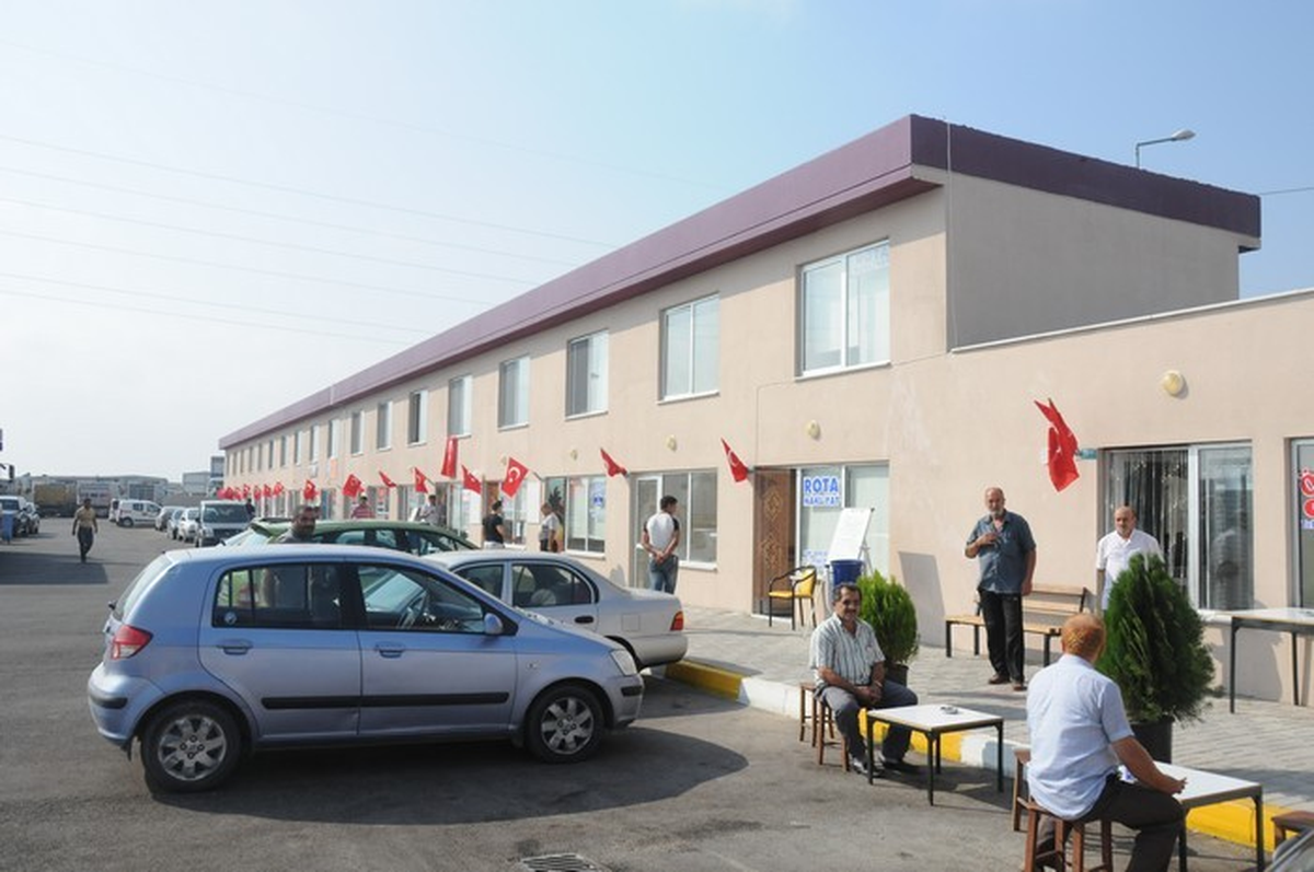 Tır Parkı Hizmete Açıldı