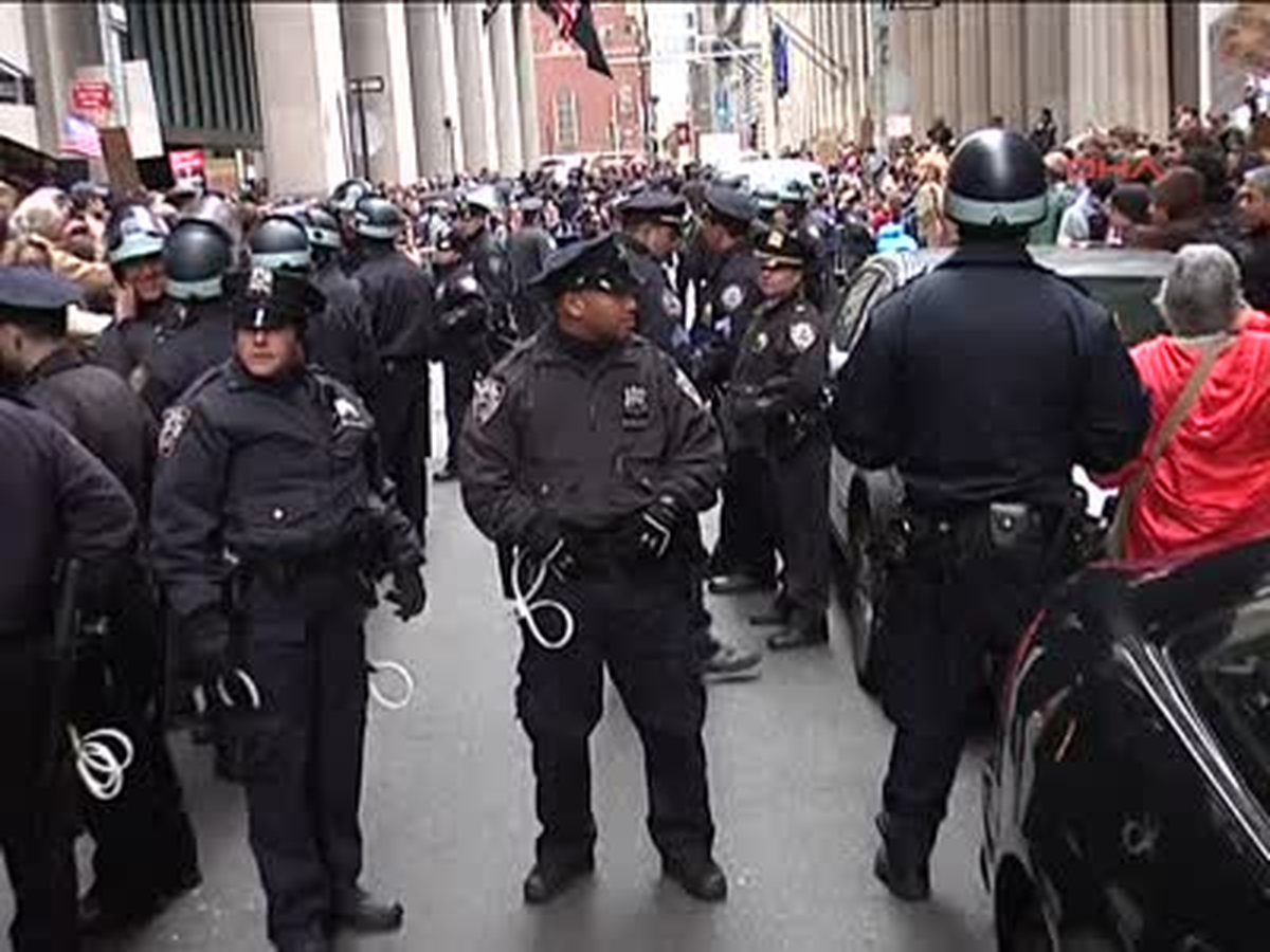 \'Wall Street\'i İsgal Et 1 Yaşında