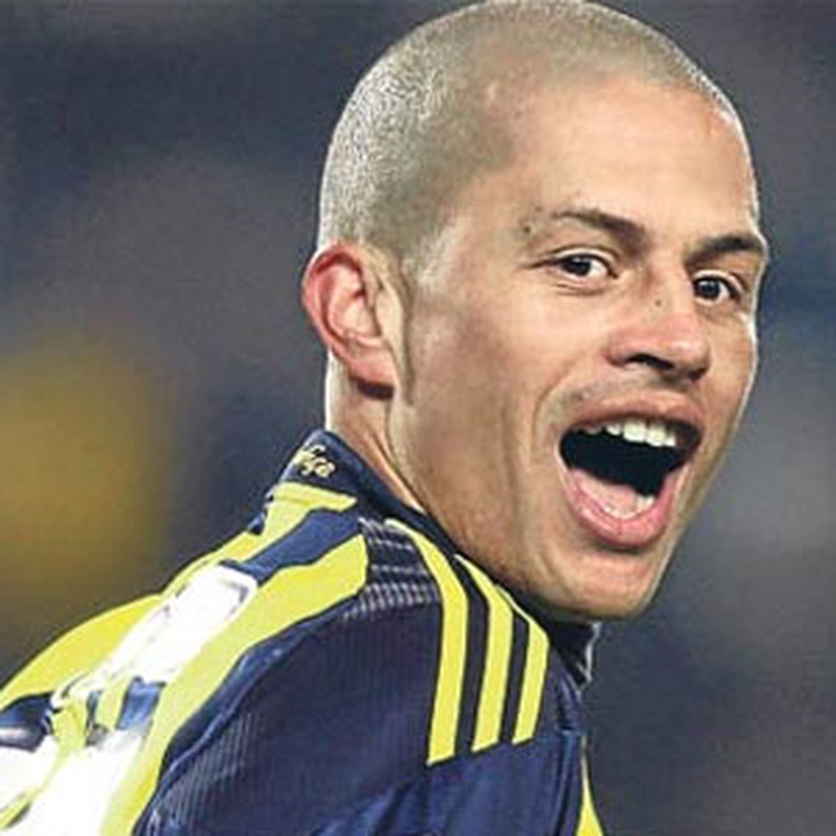 35\'lik Alex 10 Milyon Dolar