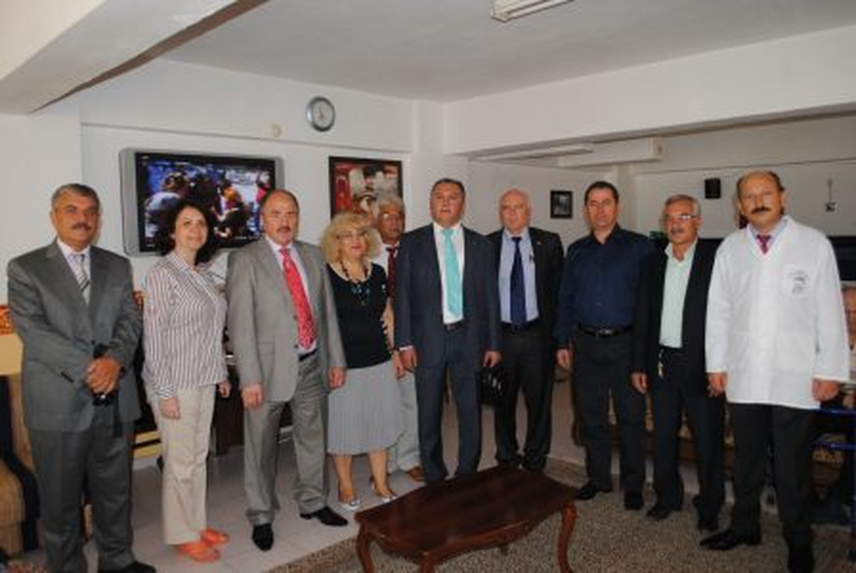 Ahilik Haftası\'nda Huzurevine Anlamlı Ziyaret
