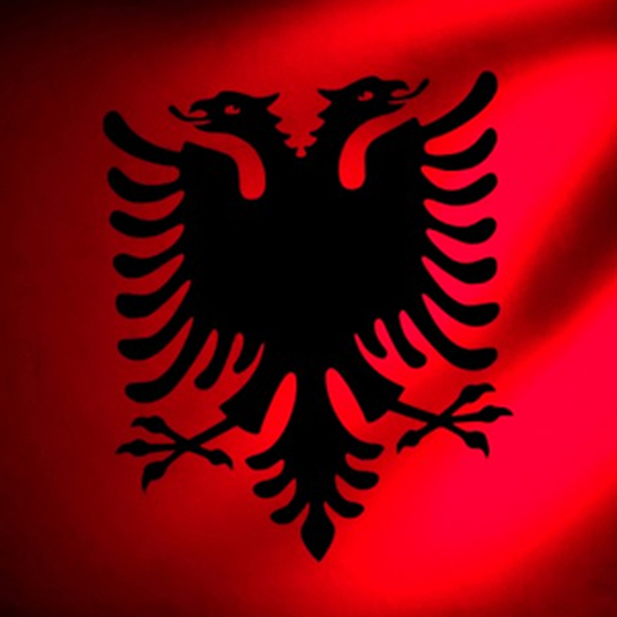 Arnavutluk\'ta Dokunulmazlıklar Kaldırıldı