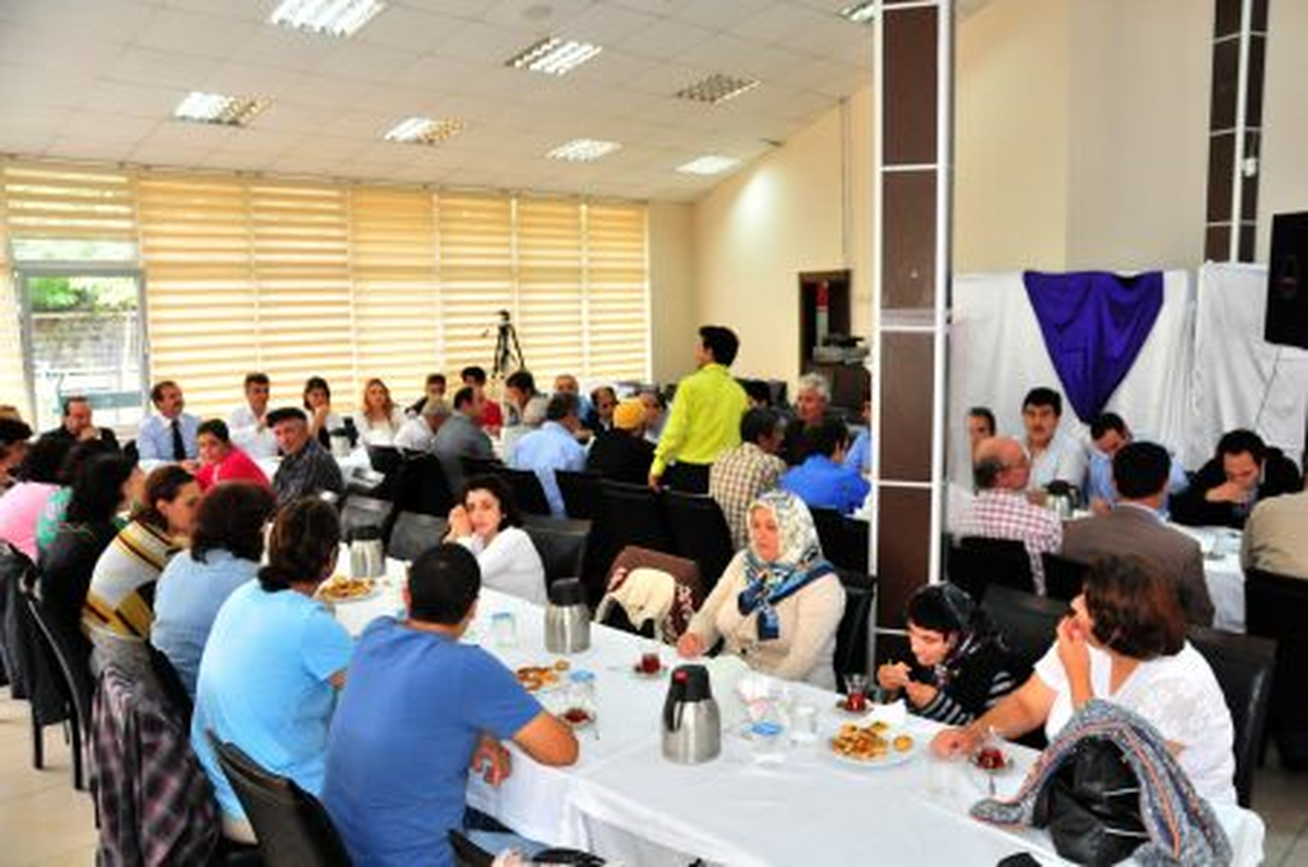 Başkan Yardımcısı Yeşil Engelli Vatandaşları Ağırladı