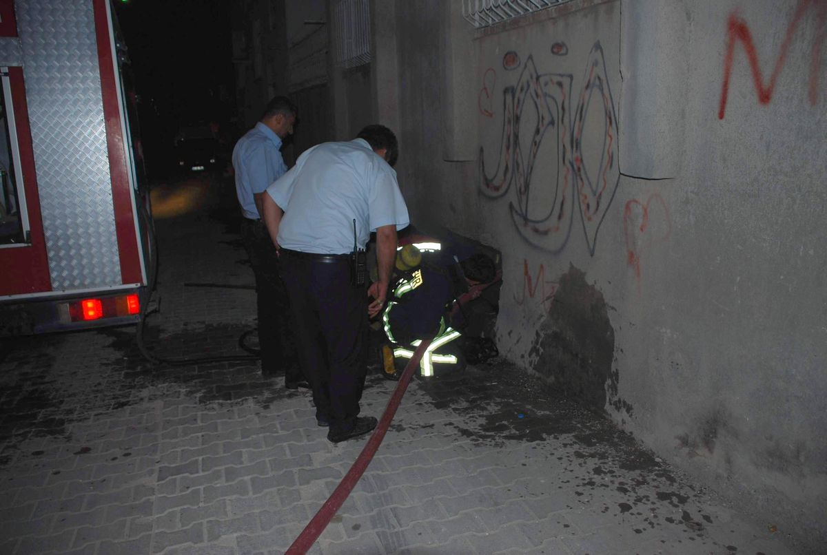 Bodrum Katında Çıkan Yangın Korkuttu