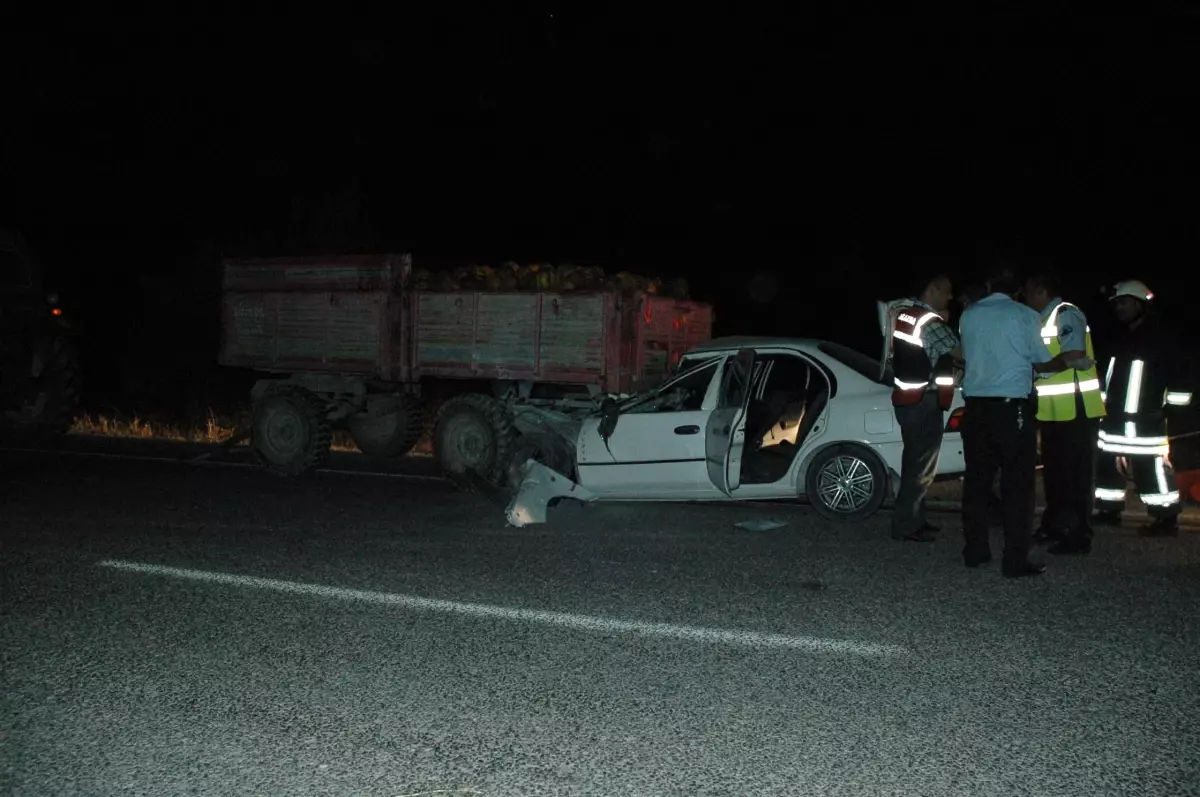 Karaman'da Trafik Kazası: 2 Ölü