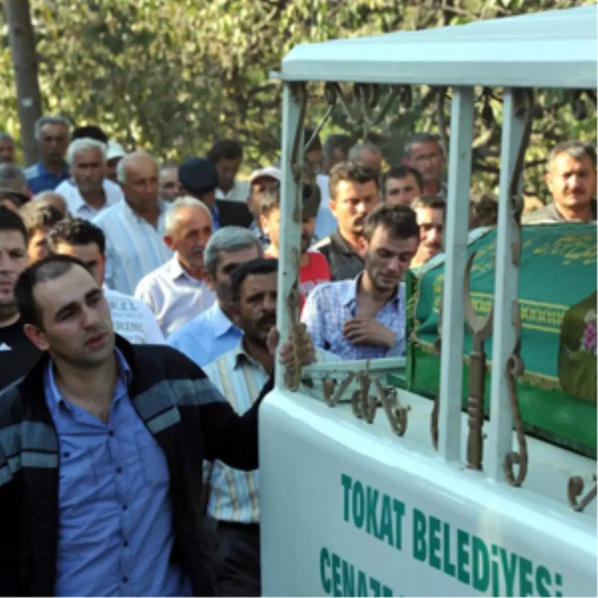 Kaza Kurbanları Tokat\'ta Toprağa Verildi