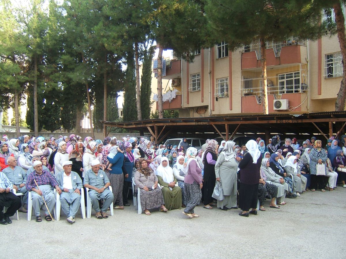Kozanlı Hacı Adayları Uğurlandı