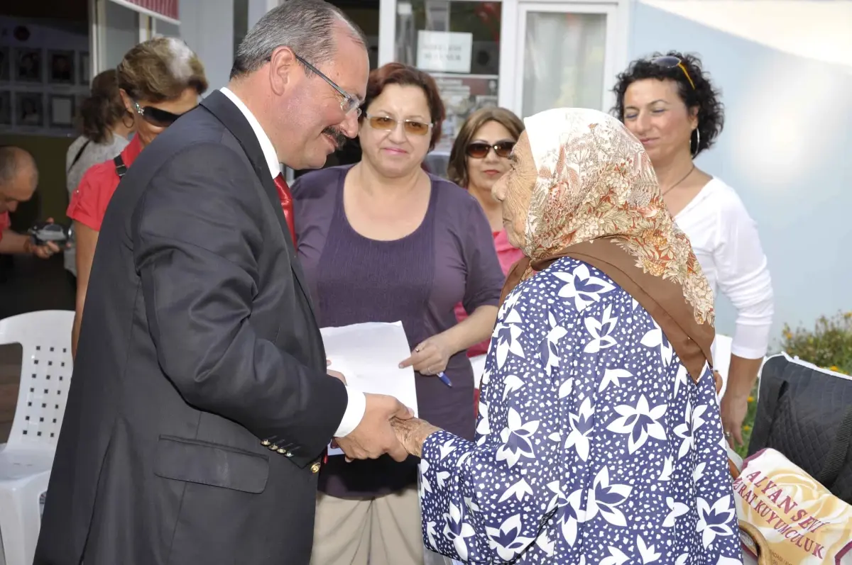 Kuşadası'nda Gaziler Günü Etkinlikleri