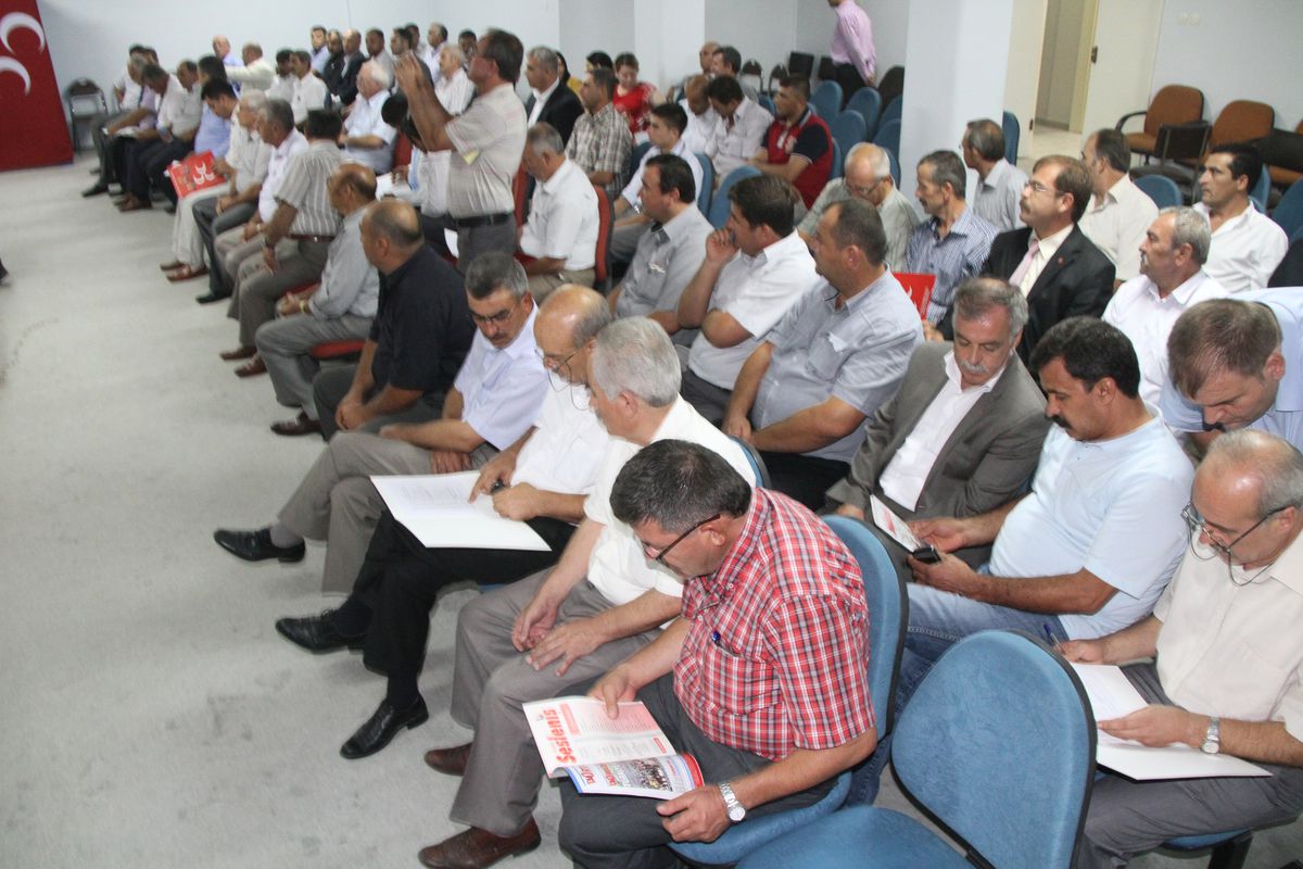 MHP İl İstişare Toplantısı Akhisar\'da Yapıldı